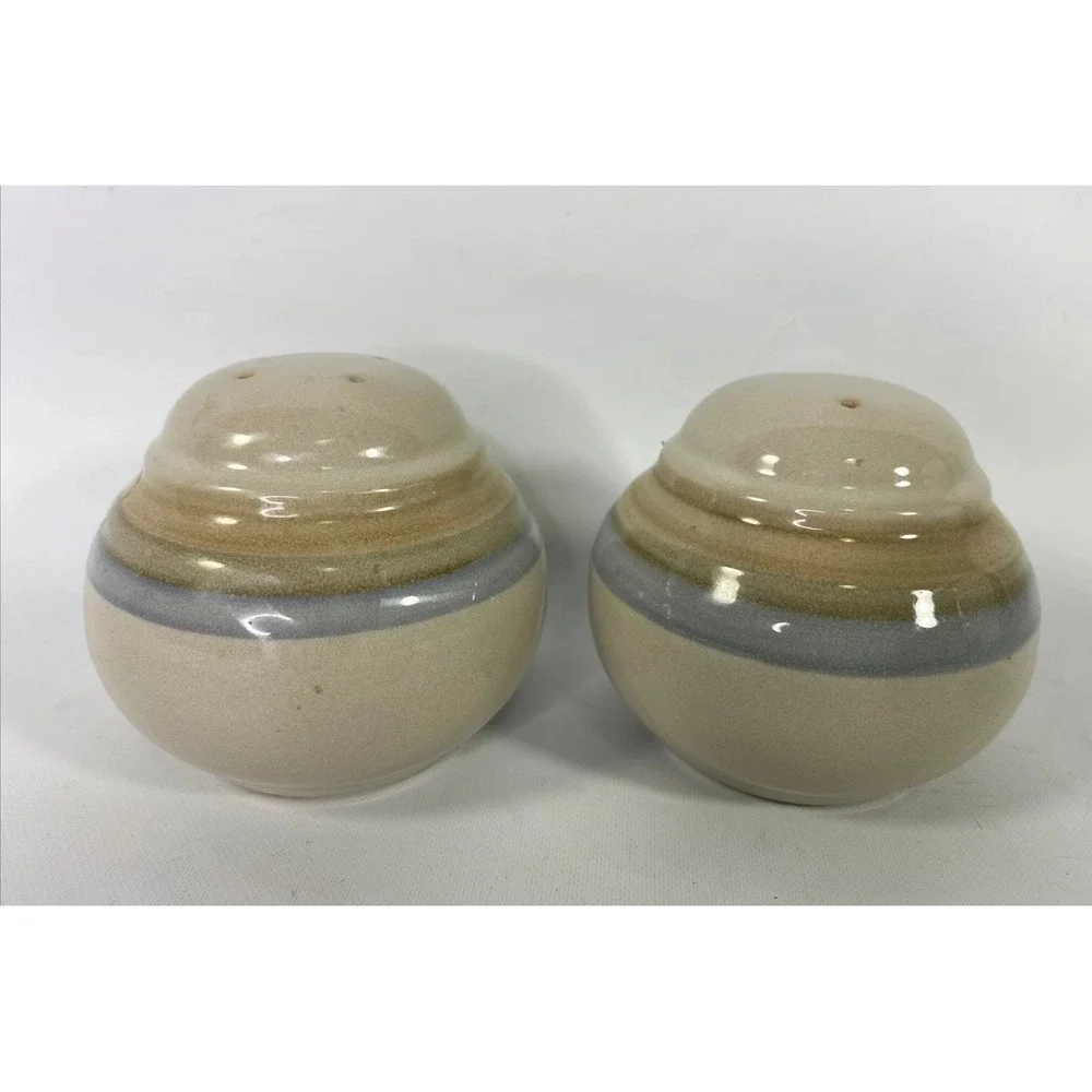 Noritake Stoneware Salt and Pepper Shakers Vintage Japan Striped Beehive Round